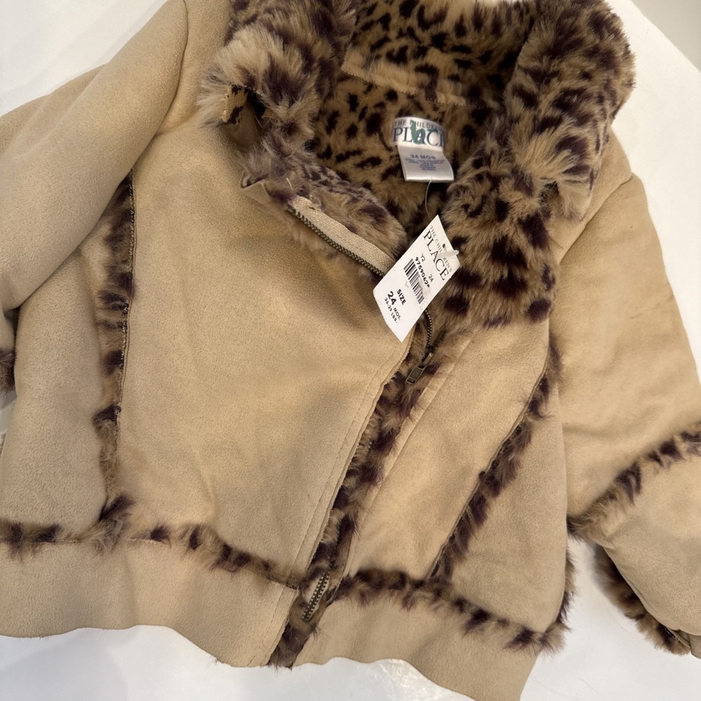 The Children's Place Girls Coat 24 Months Winter Leopard Faux Fur Lined NWT